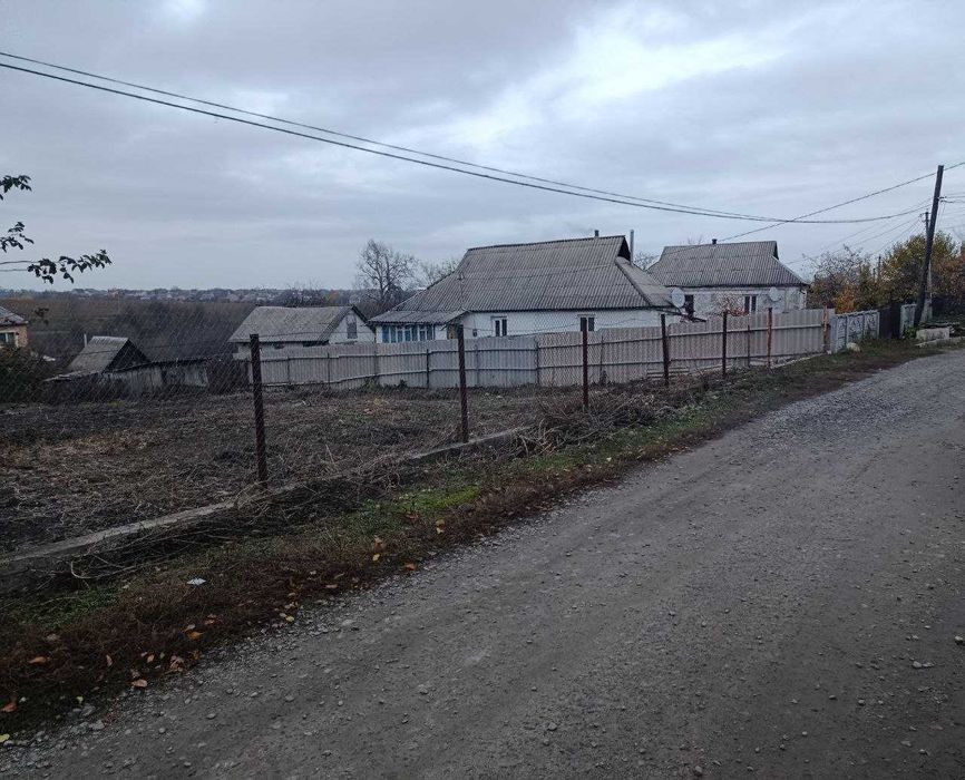 Земельна ділянка для будівництва та обслуговування житлового будинку