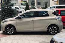 Оренда автомобіля Renault Zoe