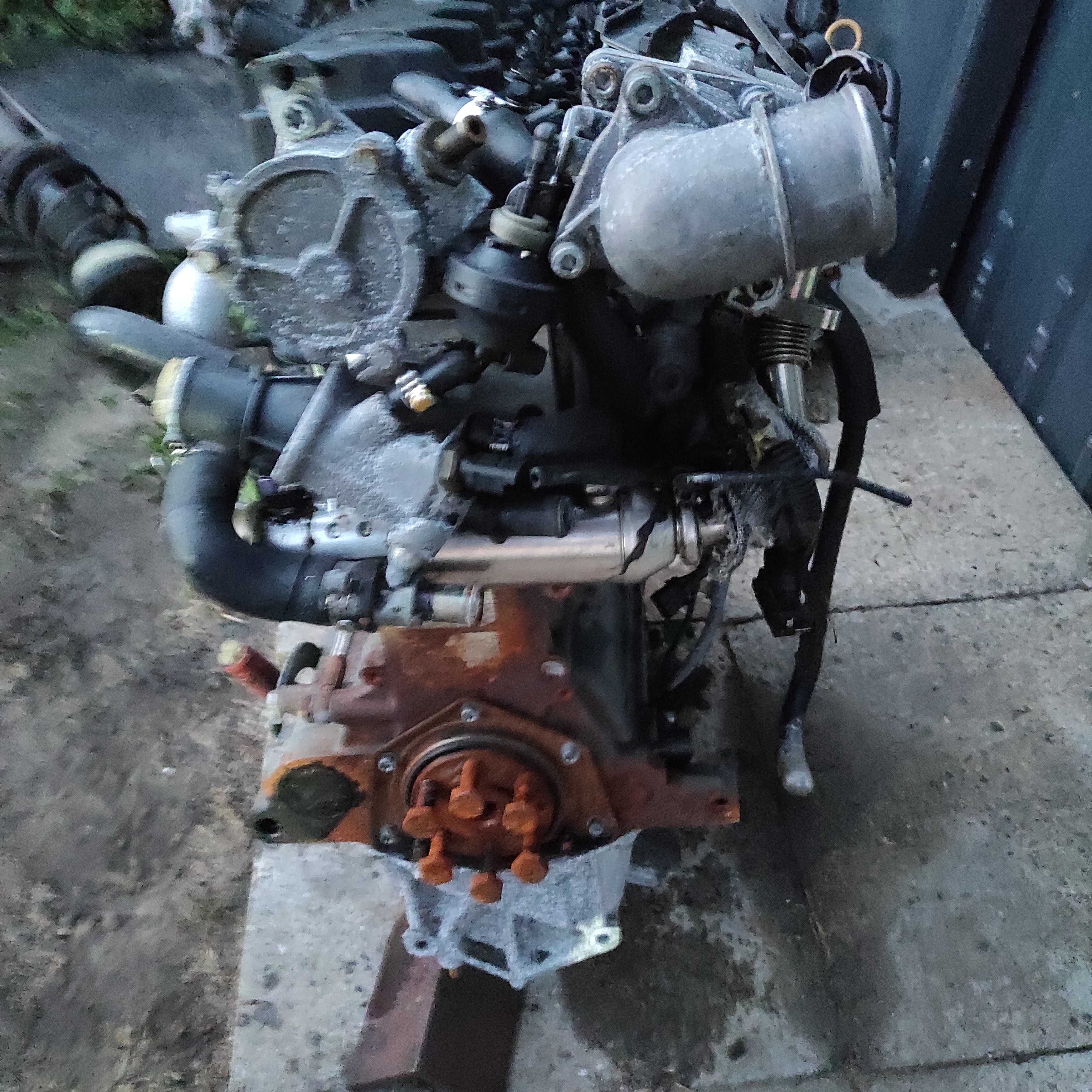 Silnik Alfa 156 166  Lancia Lybra 2,4 JTD Z Układem Paliwowym