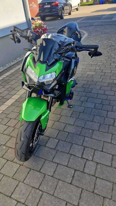 Kawasaki z 900 rok 2023