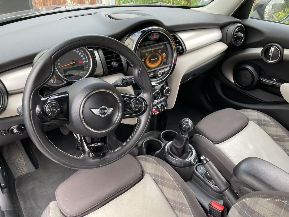 Mini Cooper D 5 portas 2014 1.5 116cv