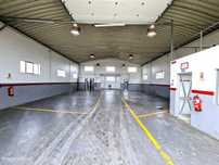 Armazém Industrial com 220m2 em Atouguia da Baleia