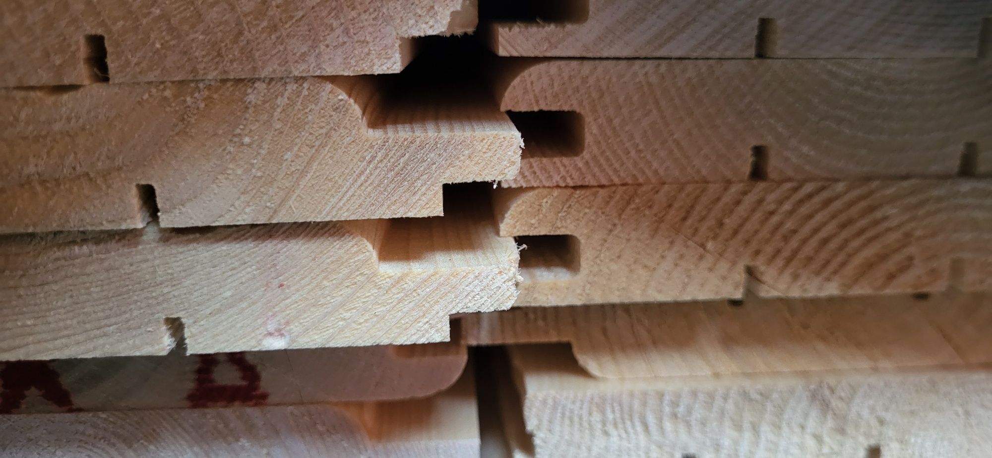 Deska 18x146 podbitka boazeria elewacyjna nadbitka V faza i softline 1