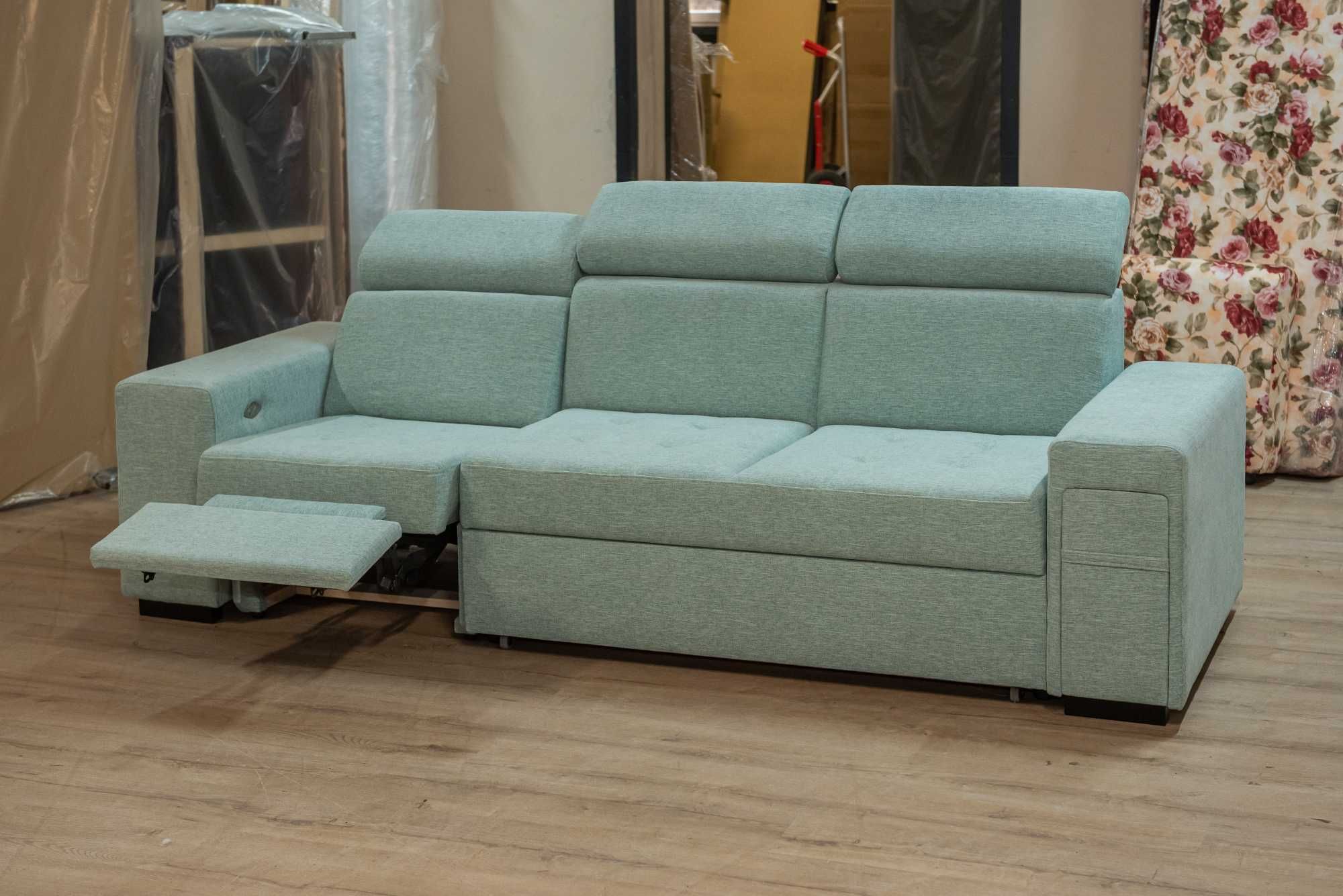Trzyosobowa sofa Luksor  z Relax z regulowanymi zagłówkami + barek