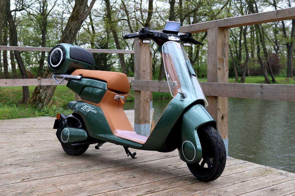 Skuter Elektryczny ultra lekki 55kg MACERTO La spezia | Mobiway.pl