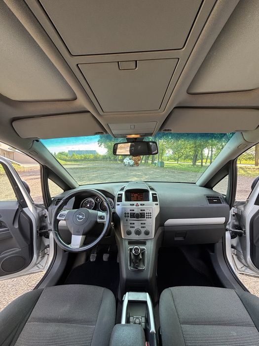 Продам Opel Zafira b 1,7 CDTI 2011р