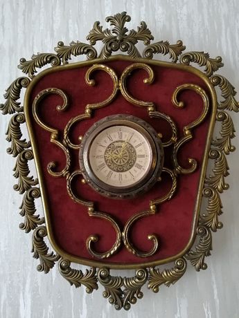 stary mosiężny zegar