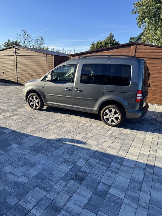 Sprzedam VW Caddy 2010r 1.6tdi