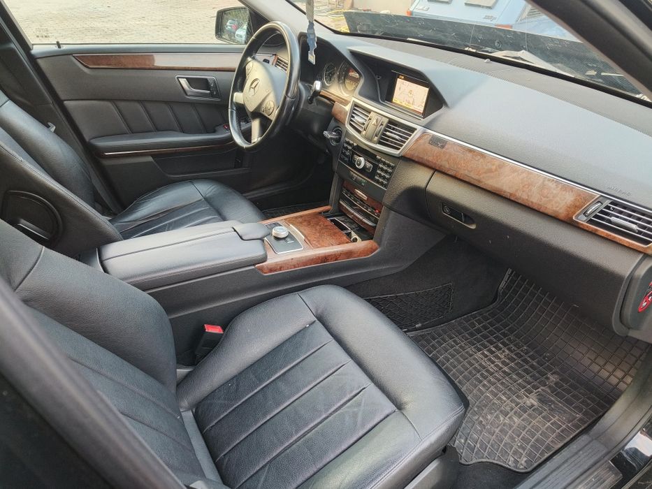 Mercedes E 200  2012r Zarejestrowany
