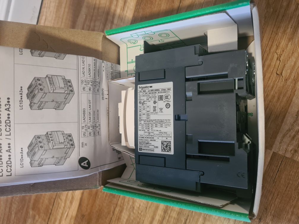 Stycznik Schneider Electric LC1D65AF7