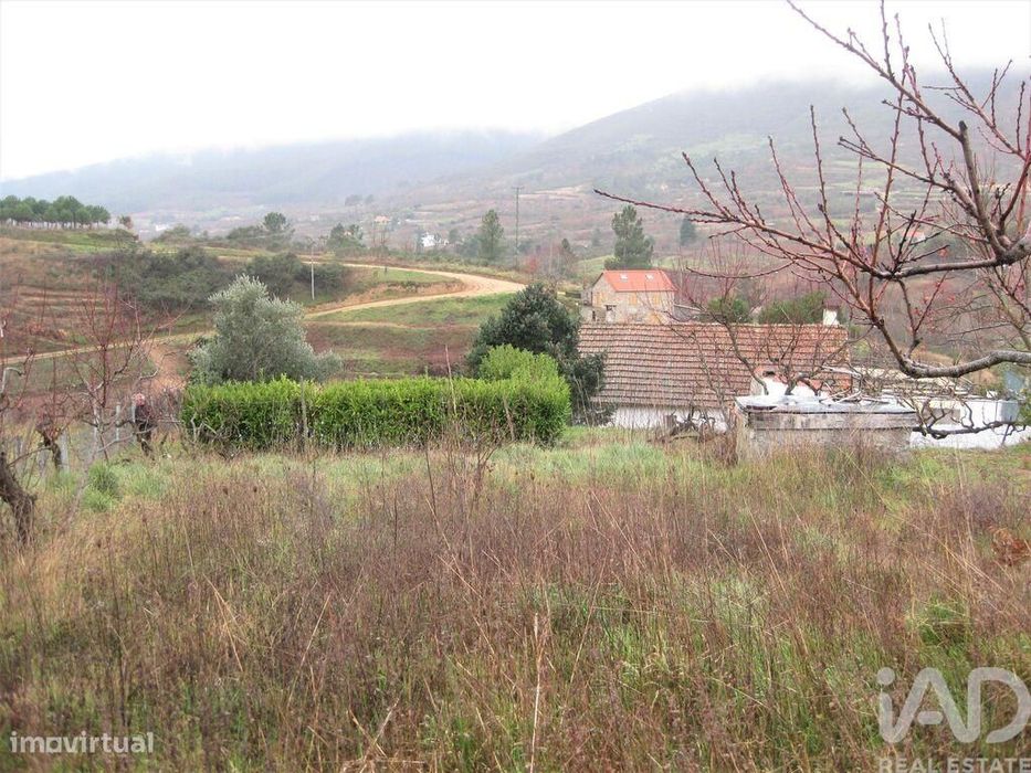 Casa tradicional T2 em Famalicão de 100,00 m2