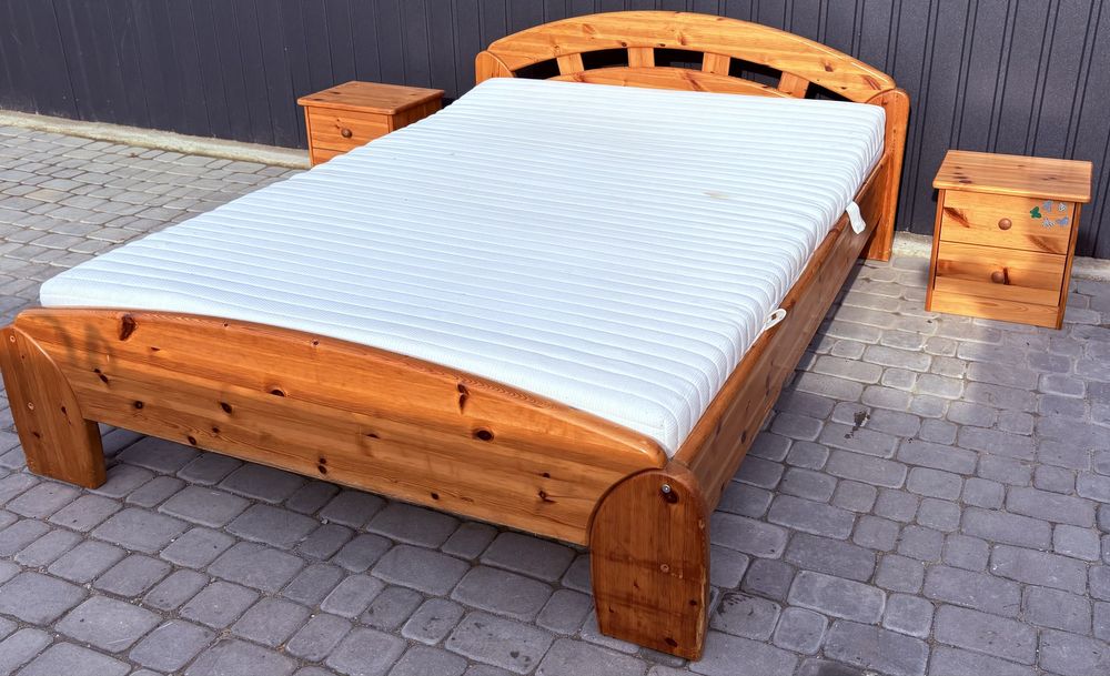 Piękna Sosnowa sypialnia z materacem i szafkami.140/200.Transport.Wysy