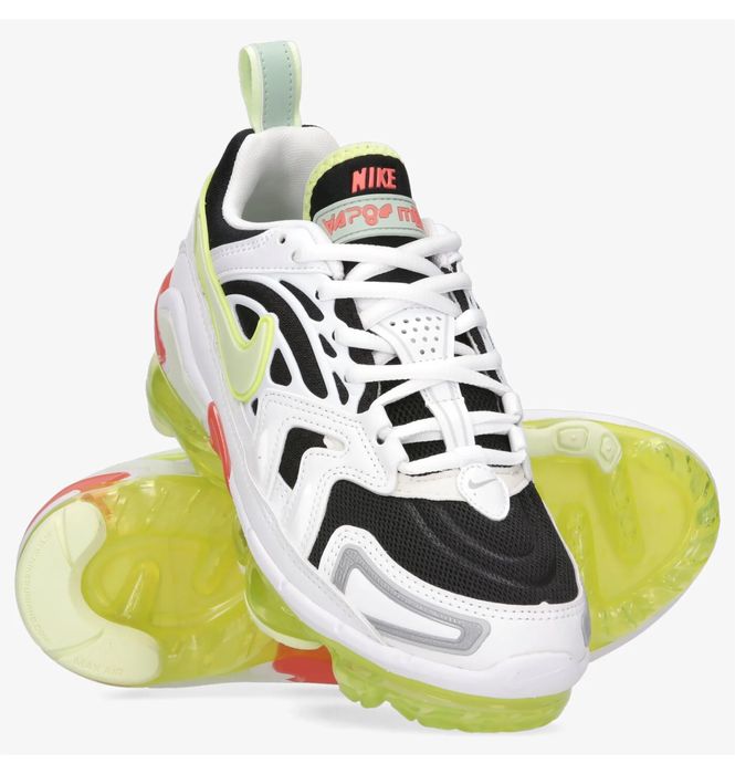 Кросівки nike vapormax (оригінал) 26см устілка