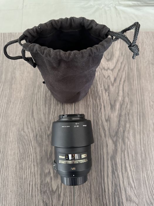 Objetiva Nikon 85mm ( Nunca usada )