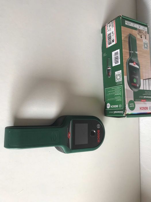 Детектор цифровий Bosch UniversalDetect 3 603 F81 301  з Англії