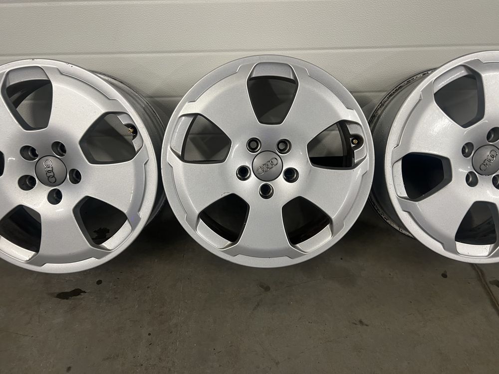 Felgi aluminiowe audi 17” 5x112