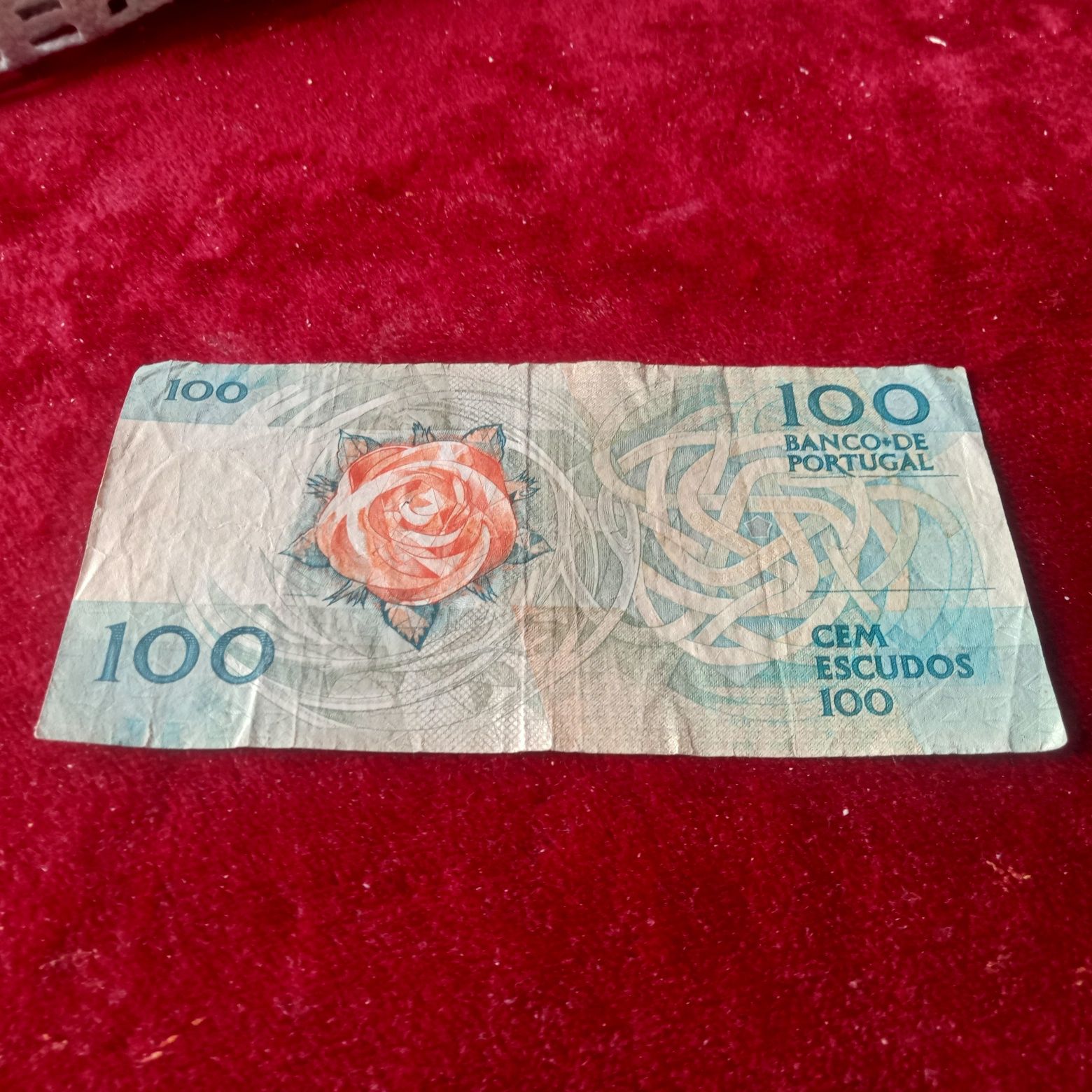 Nota 100 escudos Fernando pessoa