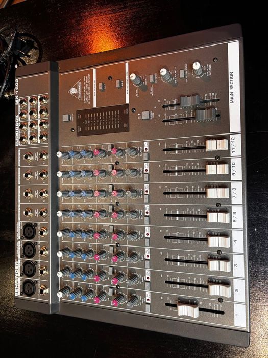 Mixer Behringer Eurorack mx 1602