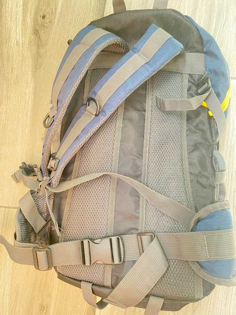 HiMountain PLECAK TERRA 35l w kolorze ciemnoniebieskim z żółtym