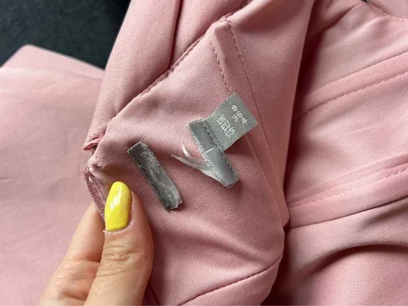 Asos s 36 xs Sukienka asymetryczna na wesele  Pionkowa odkryte ramiona