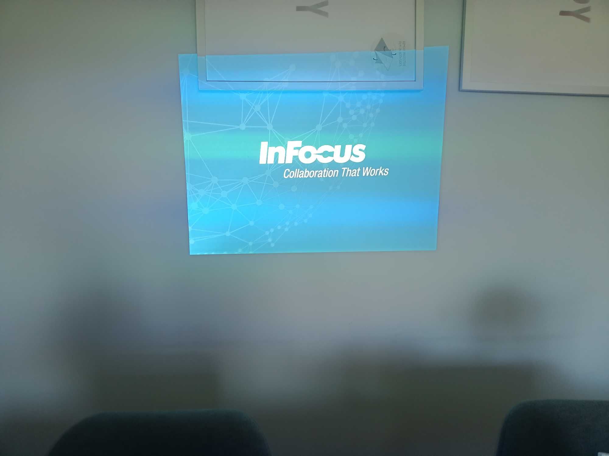rzutnik projektor INFocus in 114x