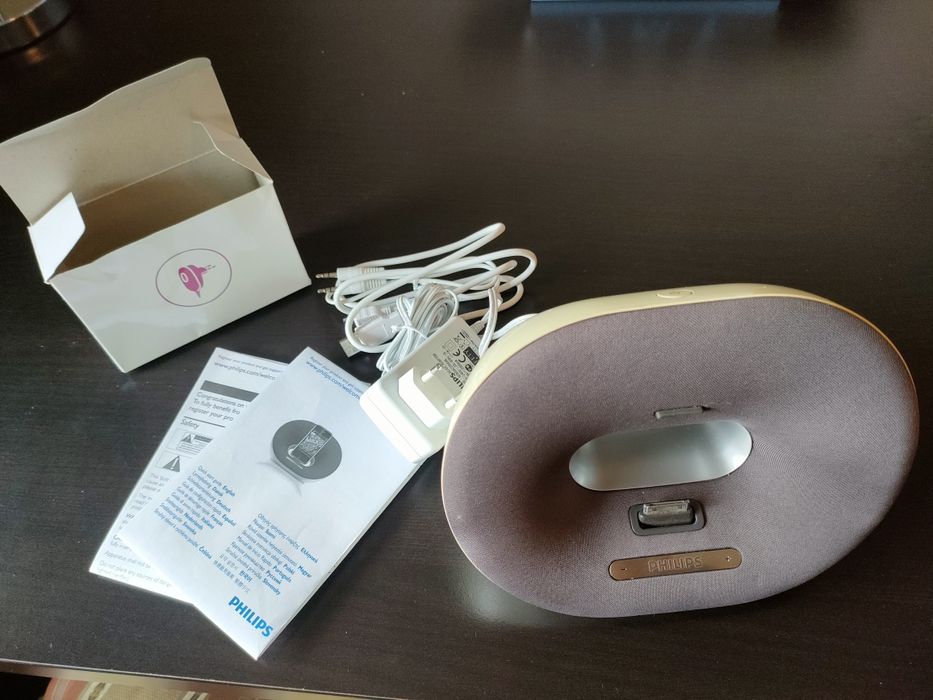 Speaker Column for Apple iPod Philips64284400515330121