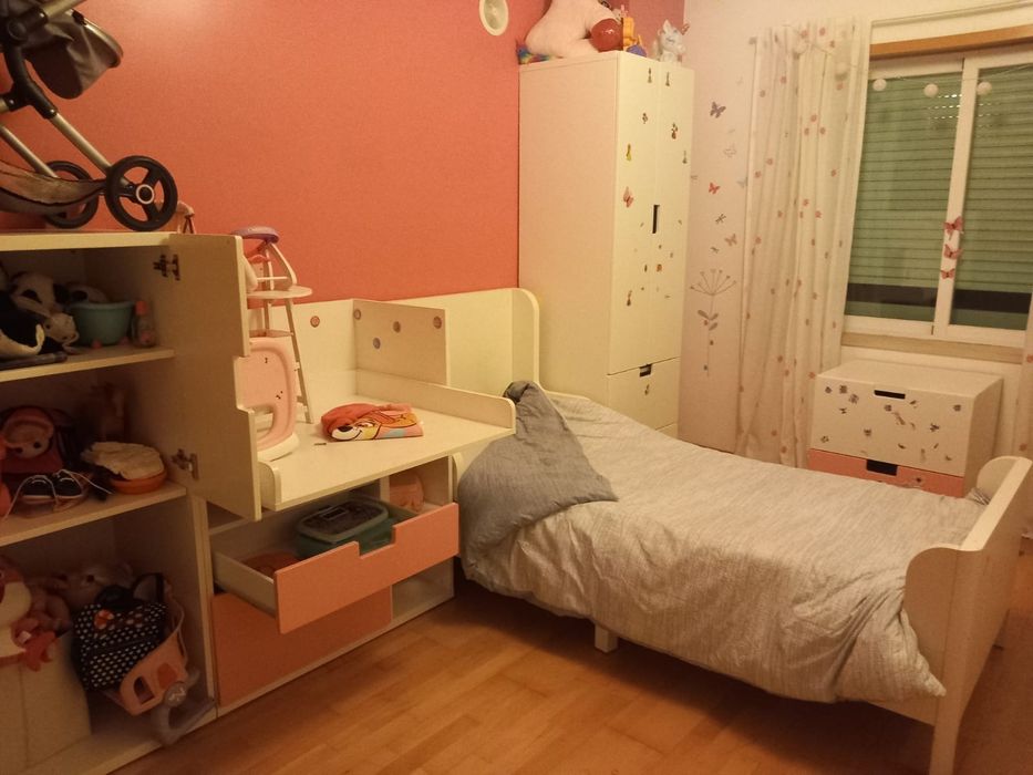 Vendo quarto completo de criança,  4 a 7 anos