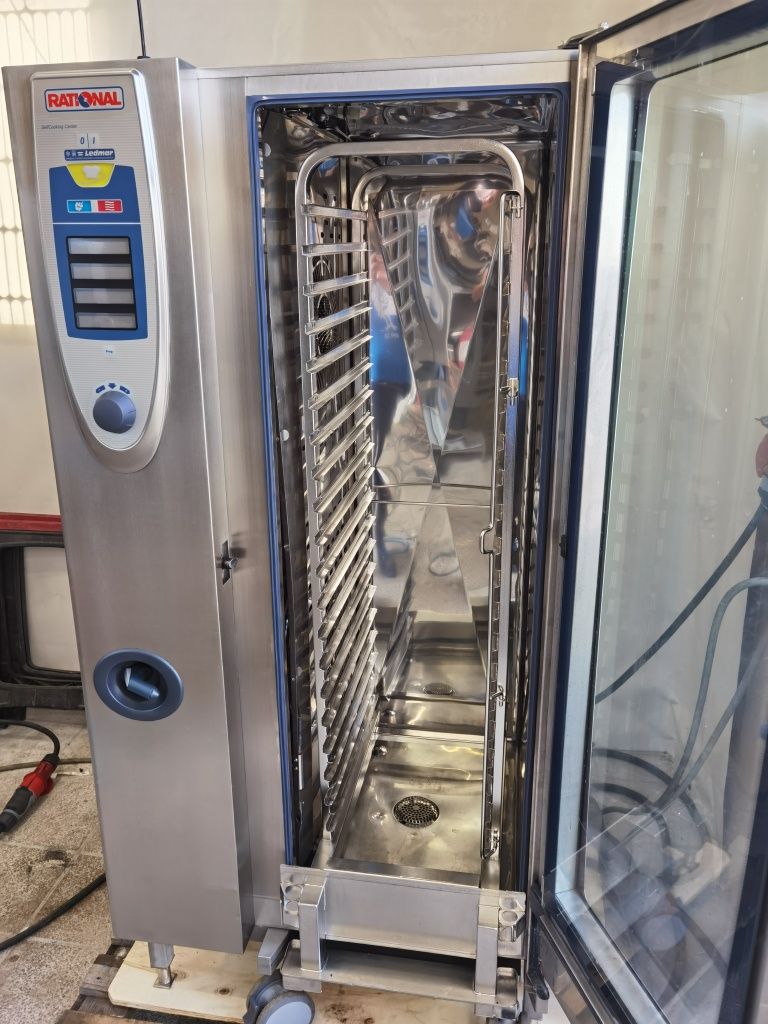 Piec koonwekcyjno parowy RATIONAL SCC 201G GAZOWY GW 6M