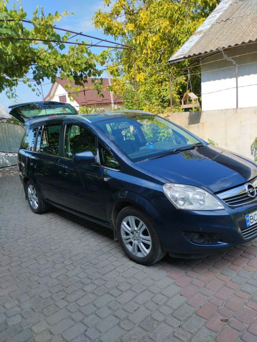 Продам авто Opel zafira b 1.7 дизиль
