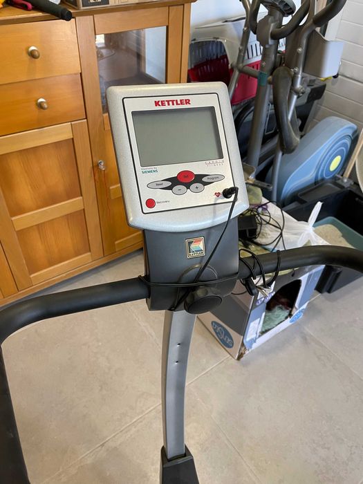 Bicicleta de apartamento