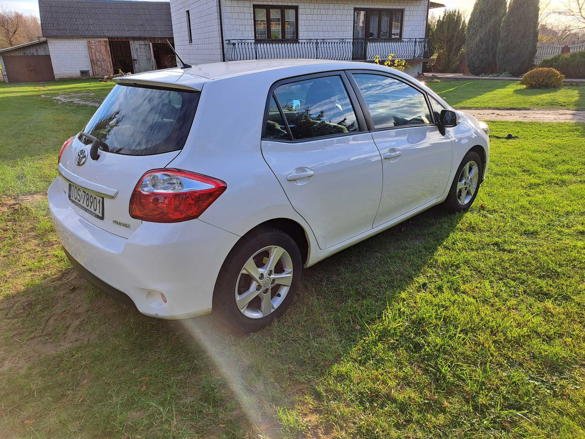 Toyota Auris 1.3 B