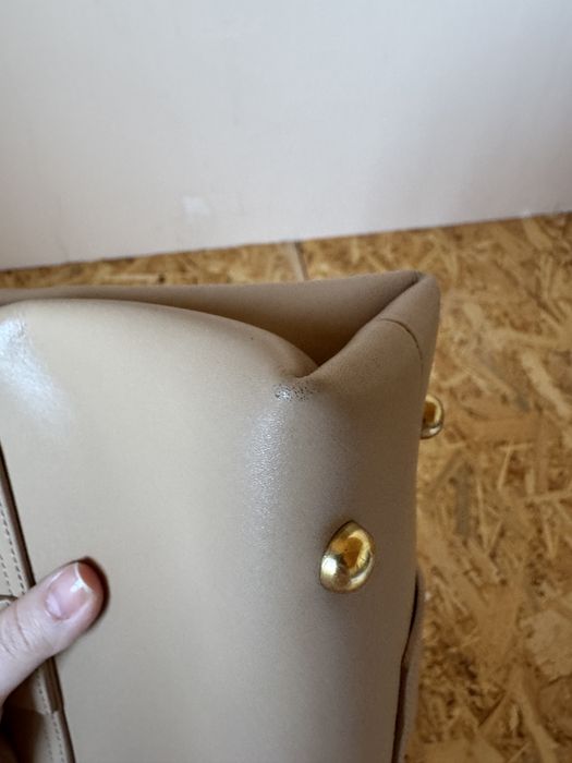 Маленька сумка на плече шкіряна