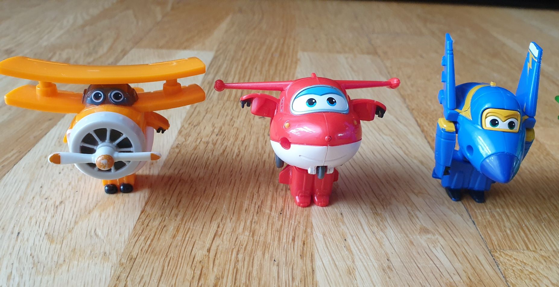 Figurki Super Wings samoloty