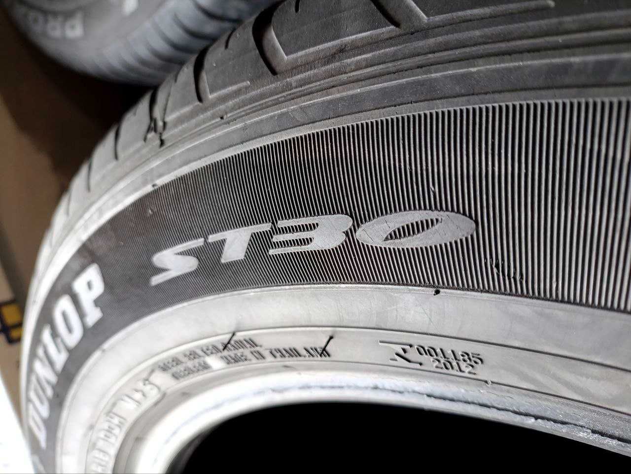 Пара шин 225/60R18 100H Dunlop ST30 Grandtrek