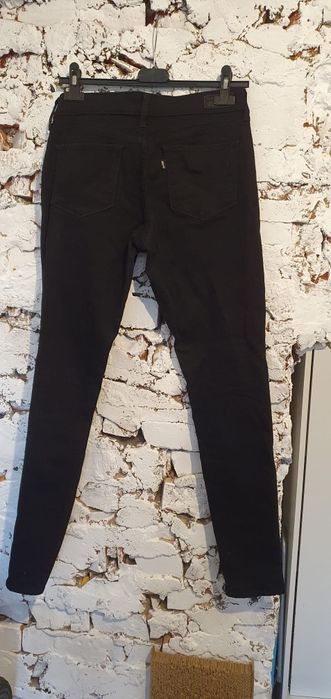 Spodnie Levi's z niskim stanem