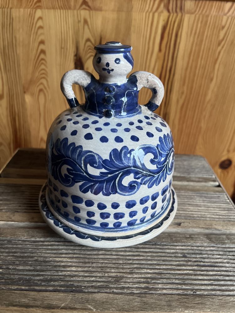 Sprzedam ceramiczny sygnowany pojemnik w kształcie BABY.