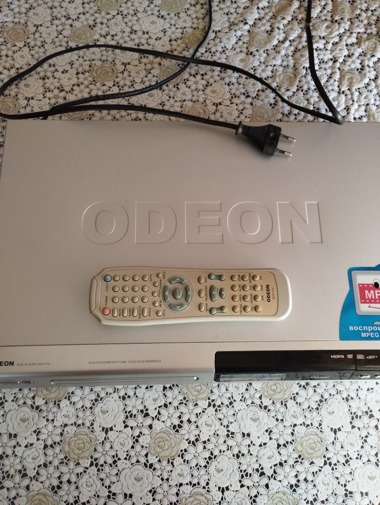 DVD програвач ODEON