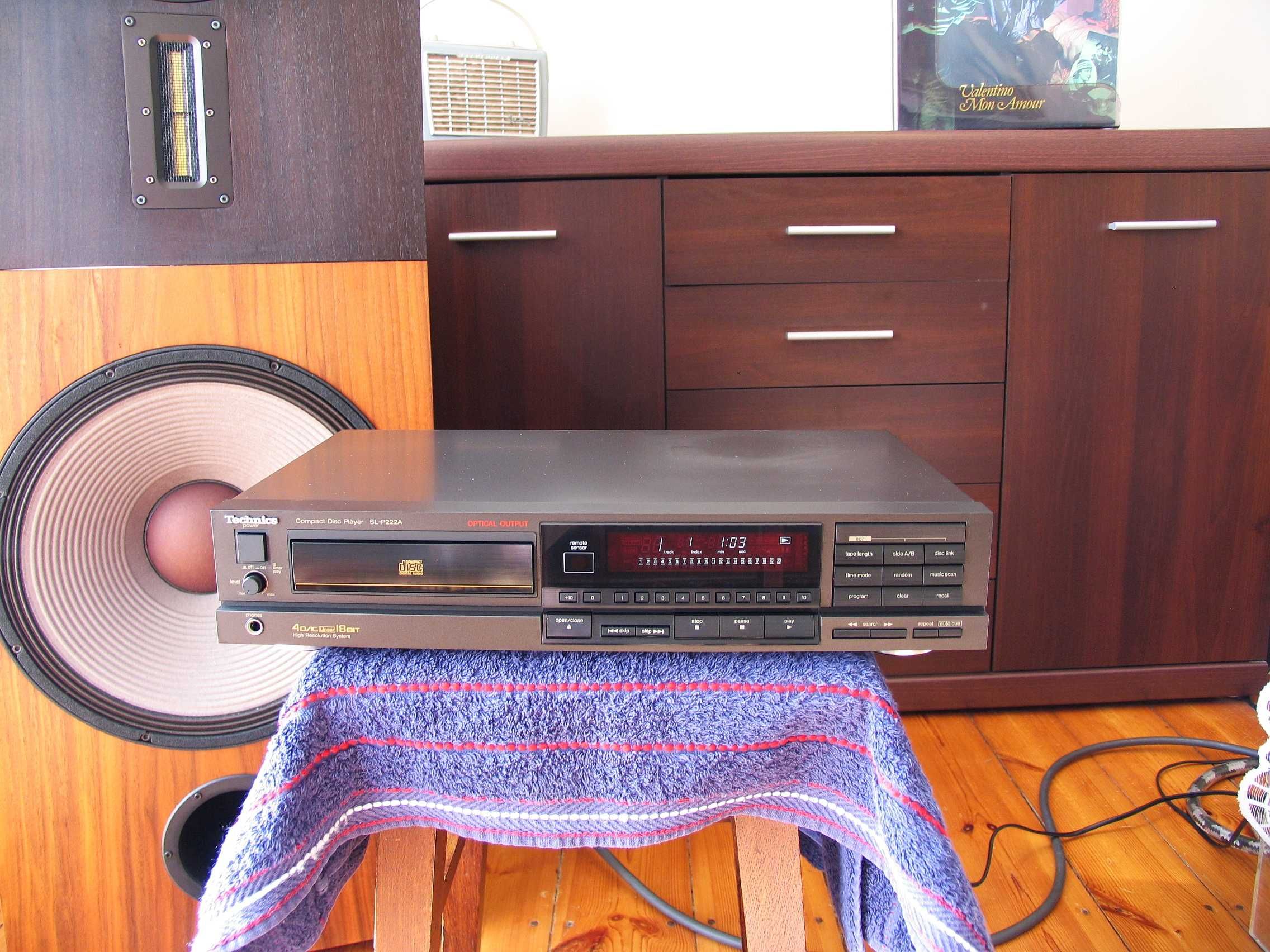 Technics SL-P222A / Odtwarzacz CD - Super Stan  '' Vintage ''