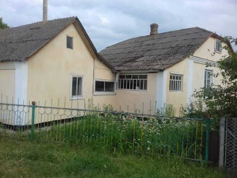 Продам будиБудинок за містом,Волинська Область