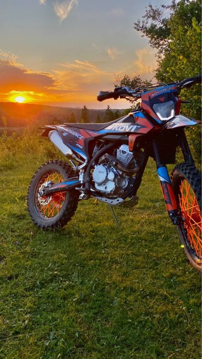 Продам кові адванс в ідеальному стані