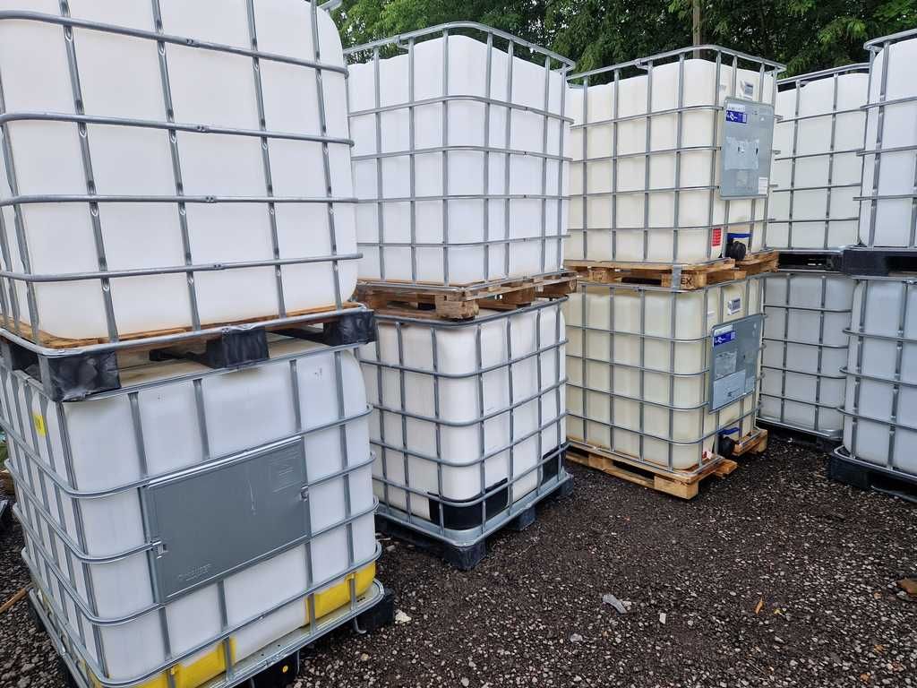 Mauzer 1000L mauzery na wodę paleta palstikowa na palety palstikowe