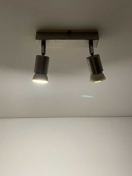 Candeeiro (apliques de tecto)