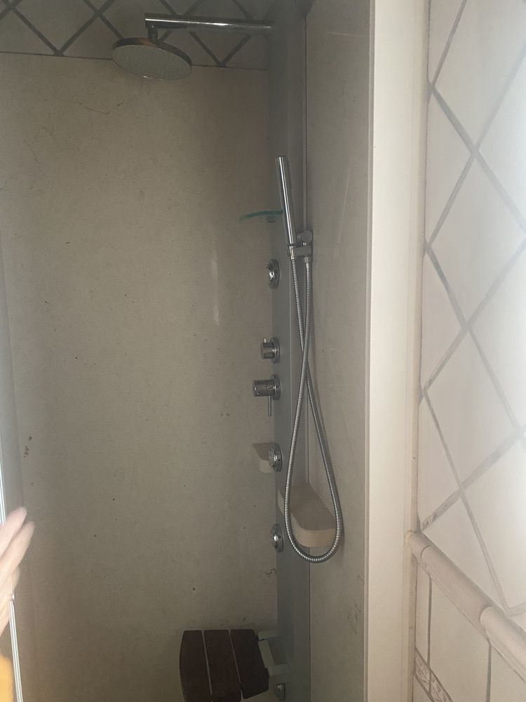 Chuveiro com jatos