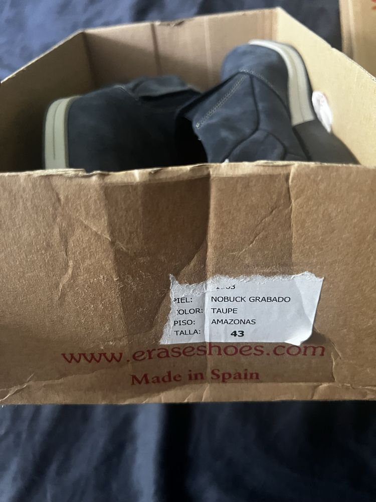 Продам мужские мокасины