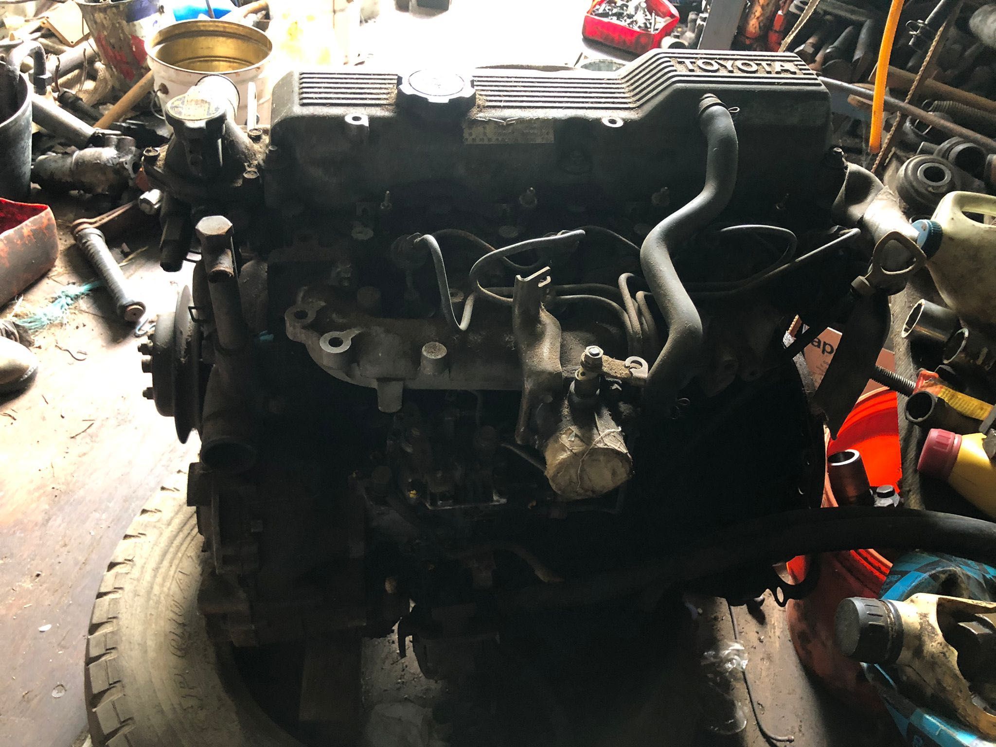 Motor, Toyota Dina