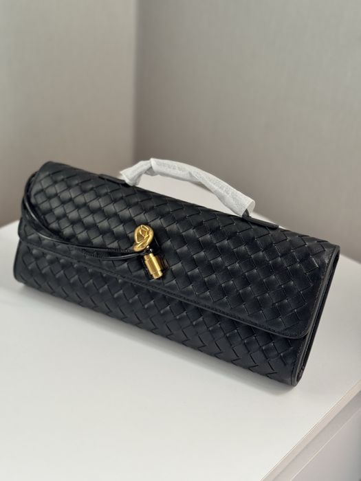 Сумка клатч Andiamo у стилі Bottega Veneta чорна шкіряна