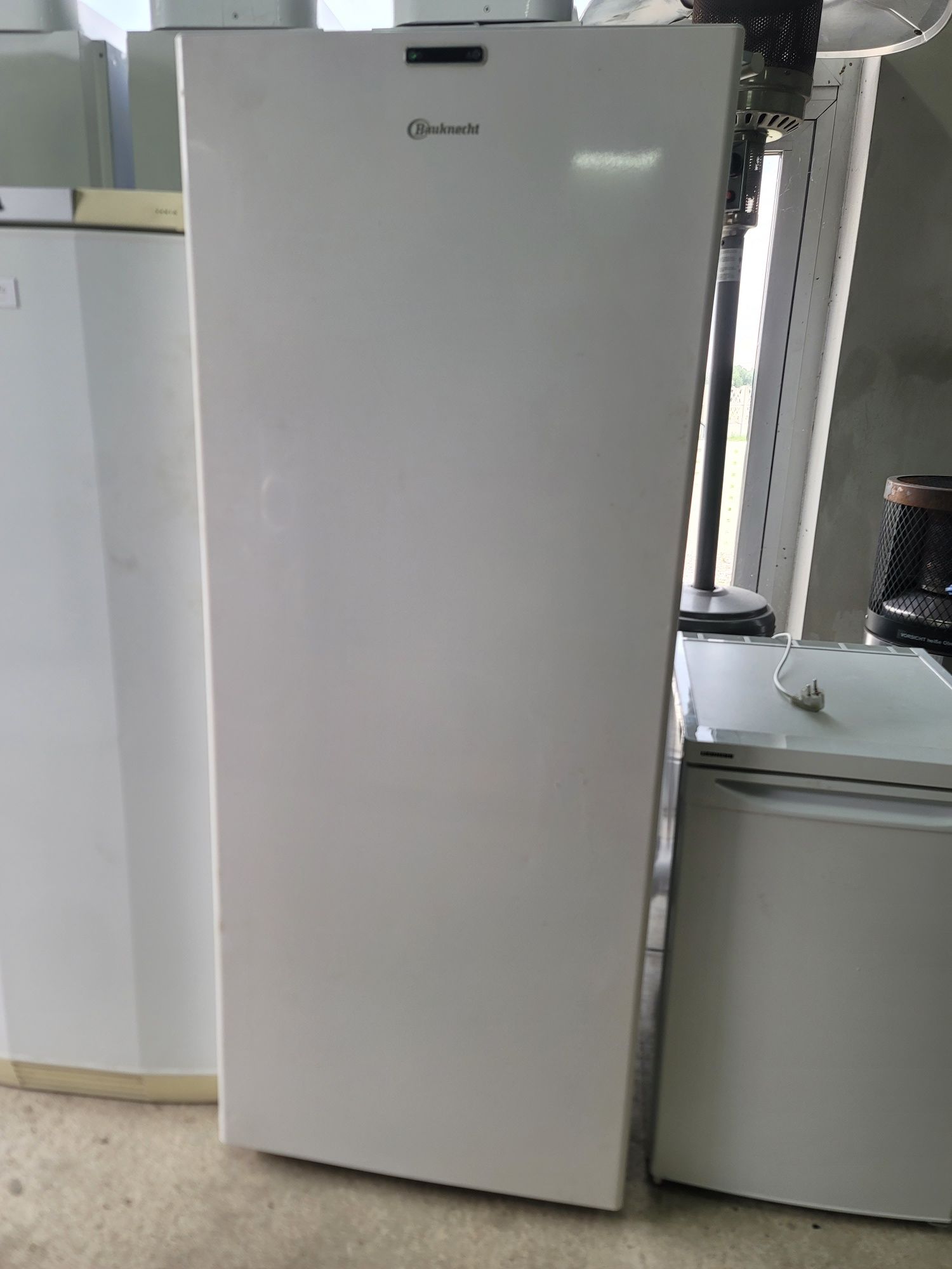 Zamrażarka Bauknecht 340l NOFROST A+++