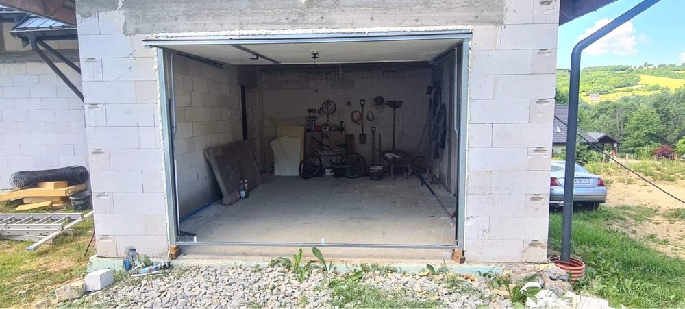 Brama garażowa uchylna dwuskrzydłowa ! Drzwi stalowe na wymiar! Montaż