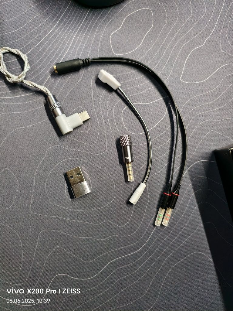 IEM навушники CVJ Shadow Blade