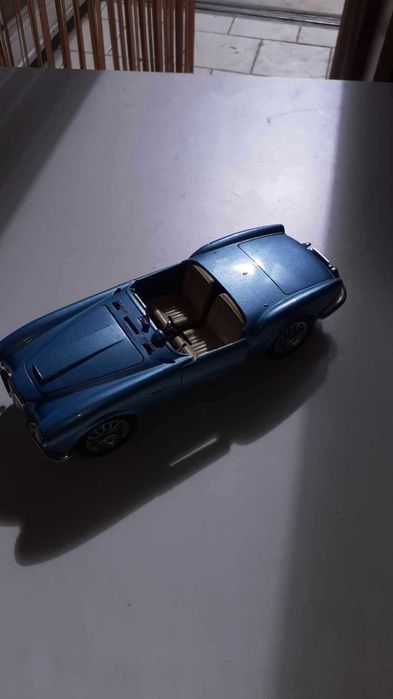 Carros escala 1/18 a 1/22 (tudo Italy)